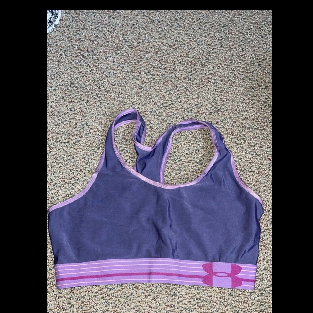 UA sports bra